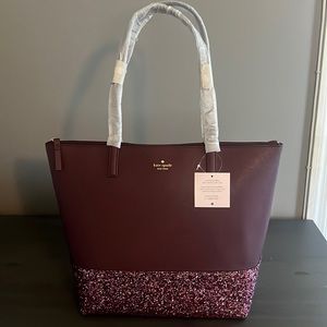 Kate Spade New York Penny Greta Court Tote Bag /glitter bottom